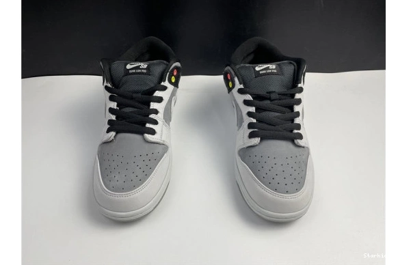 VX1000 CV1659-001 Dunk Low SB Nike 1228